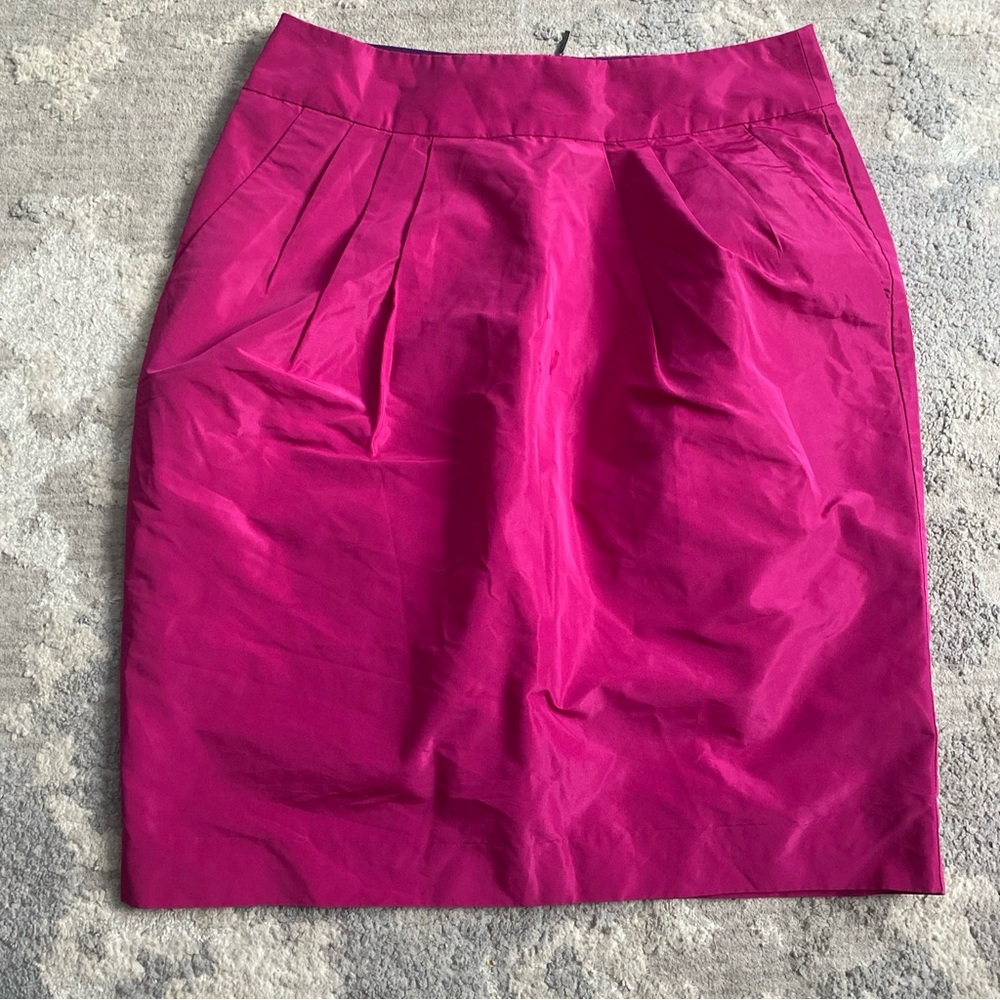 Banana Republic Skirt Hot Pink Fuchsia Pleated Pencil Size 0 Knee Length EUC